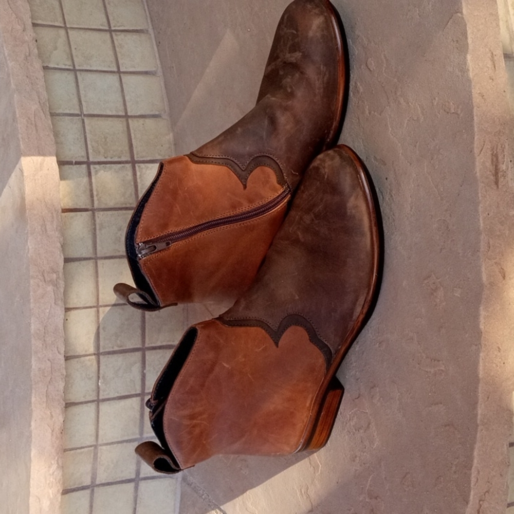 NAOT boots Color Crazy Horse/Saddle Brown/Oily Brown size 40